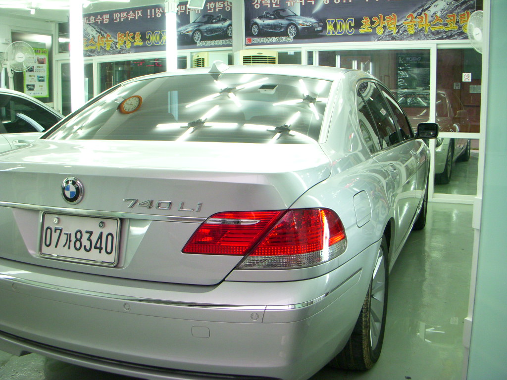 081124_BMW730LI_(4).JPG